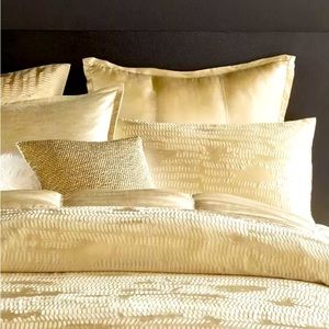 Donna Karan Vapor Collection GOLD Duvet and 2 shams DKNY